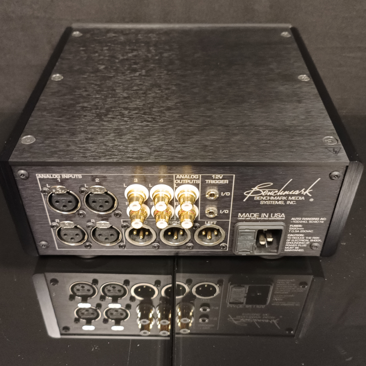 Image of Benchmark HPA4 For sale at iDreamAV