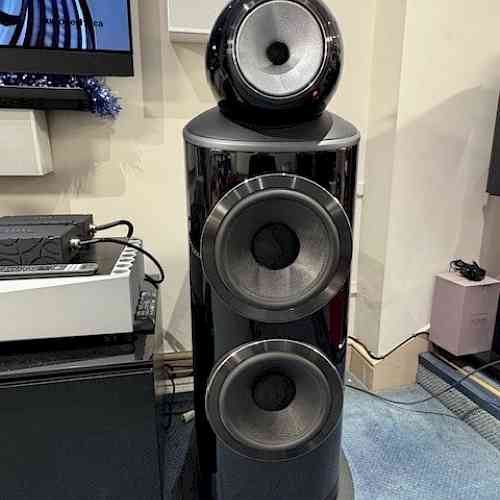 Ex-demo Bowers & Wilkins D801D4